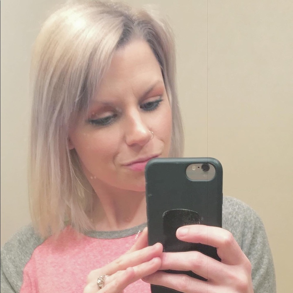 Meet your Posher, Ashley
